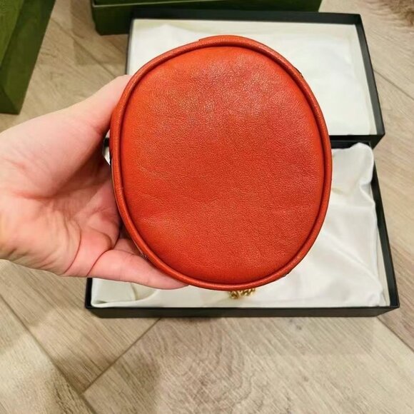 NIB Authentic Gucci GG Marmont Bucket Bag Diagonal Quilted Leather Mini-ORANGE - Picture 5 of 5